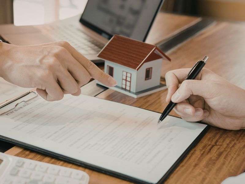 Dịch vụ lập vi bằng đất đai nhanh, đảm bảo tính pháp lý tại phường Hồng Hà Hà Nội 2 Đơn vị nào nhận lập vi bằng đất đai uy tín tại phường Hồng Hà Hà Nội?