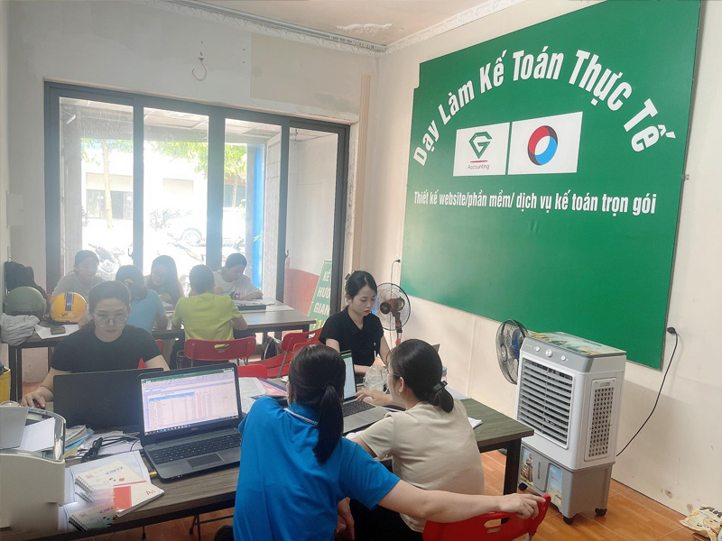 Trường Dạy Nghề Kế Toán Doanh Nghiệp Ở Nghệ An: 5+ Địa Chỉ Uy Tín 6